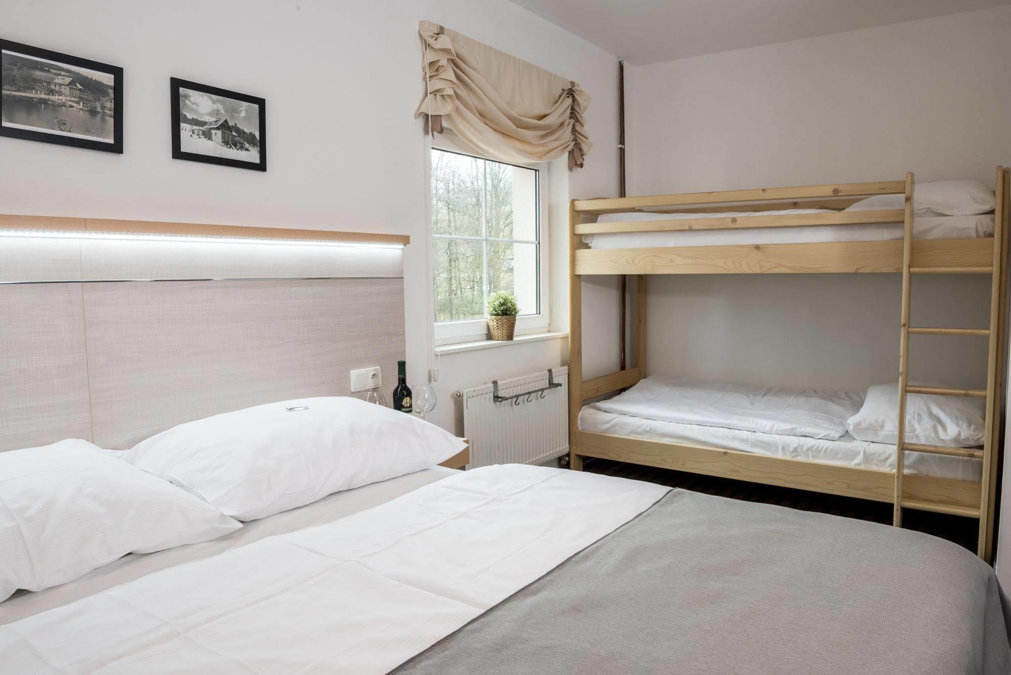 Horsky Hotel Dobra Chata Stachy エクステリア 写真