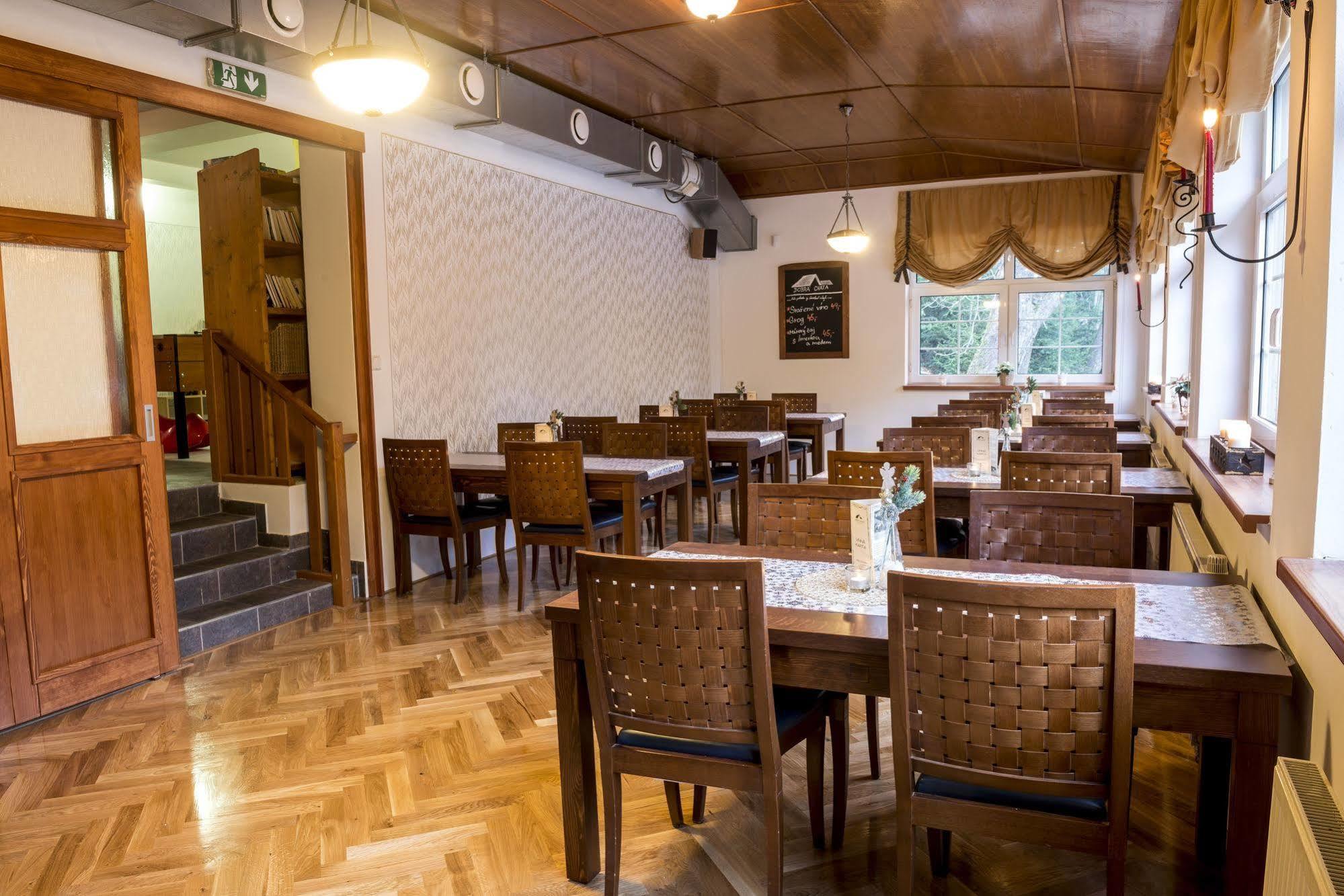 Horsky Hotel Dobra Chata Stachy エクステリア 写真